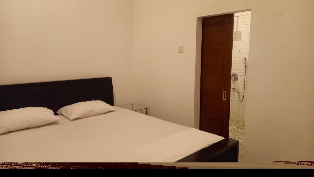 Rumah Wj Rooms And Suites Uluwatu Exterior foto