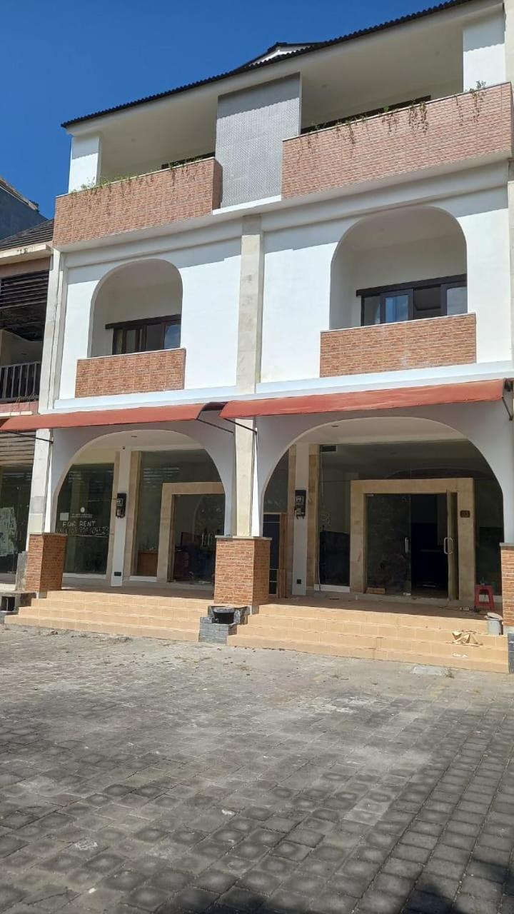 Rumah Wj Rooms And Suites Uluwatu Exterior foto